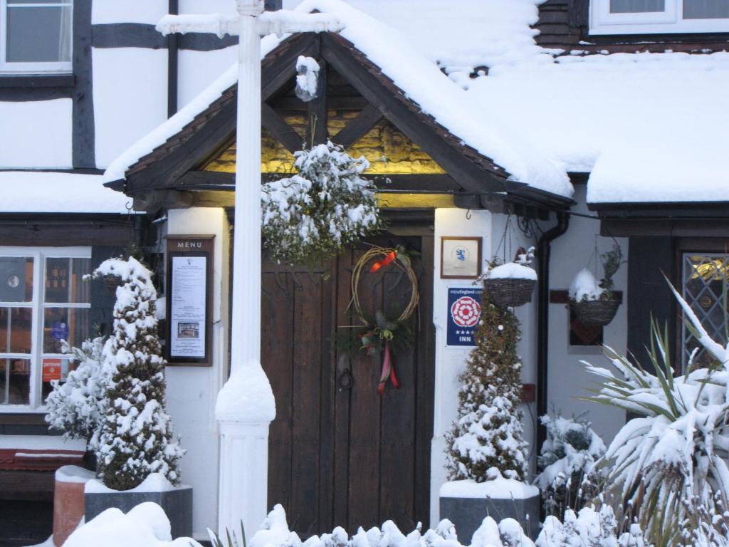 Rose & Crown Hotel Tenbury Bagian luar foto
